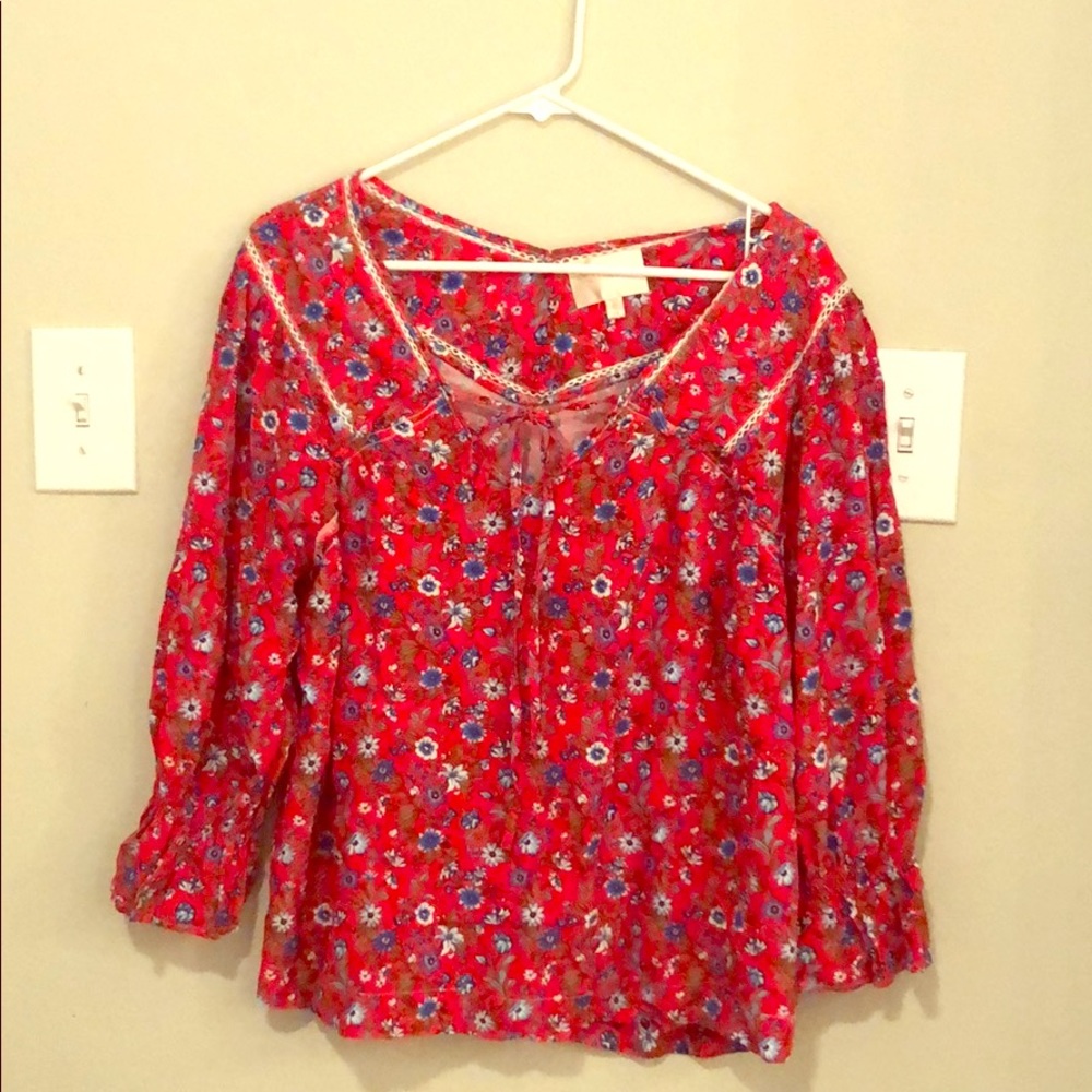 Floral sweet little blouse